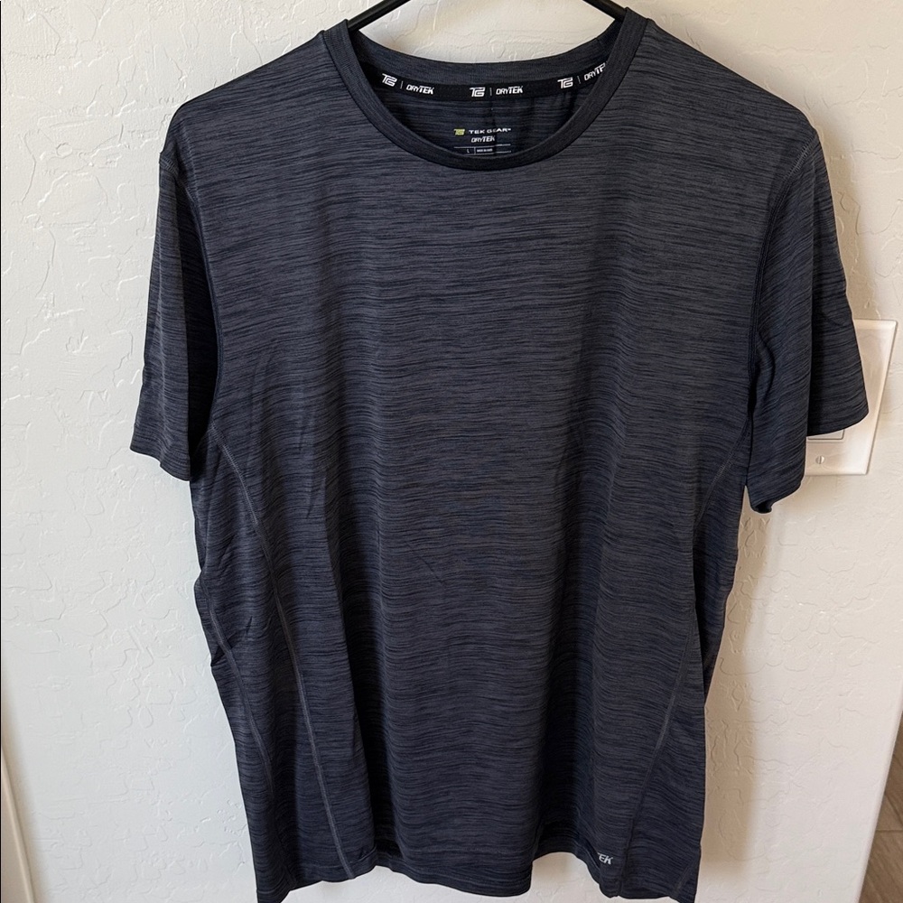 tek gear Men's Short-Sleeve Crew Tee in Charcoal Heather